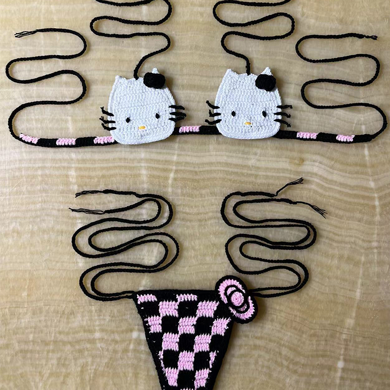 Hello Kitty Bikini Set Lady's  - Thong Bikini Women recensione e prezzo