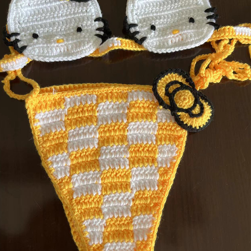 Hello Kitty Bikini Set Lady's  - Thong Bikini Women recensione e prezzo